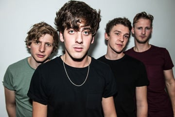 Circa Waves