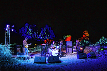 Earthless