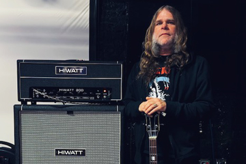 Earthless – Mike Eginton